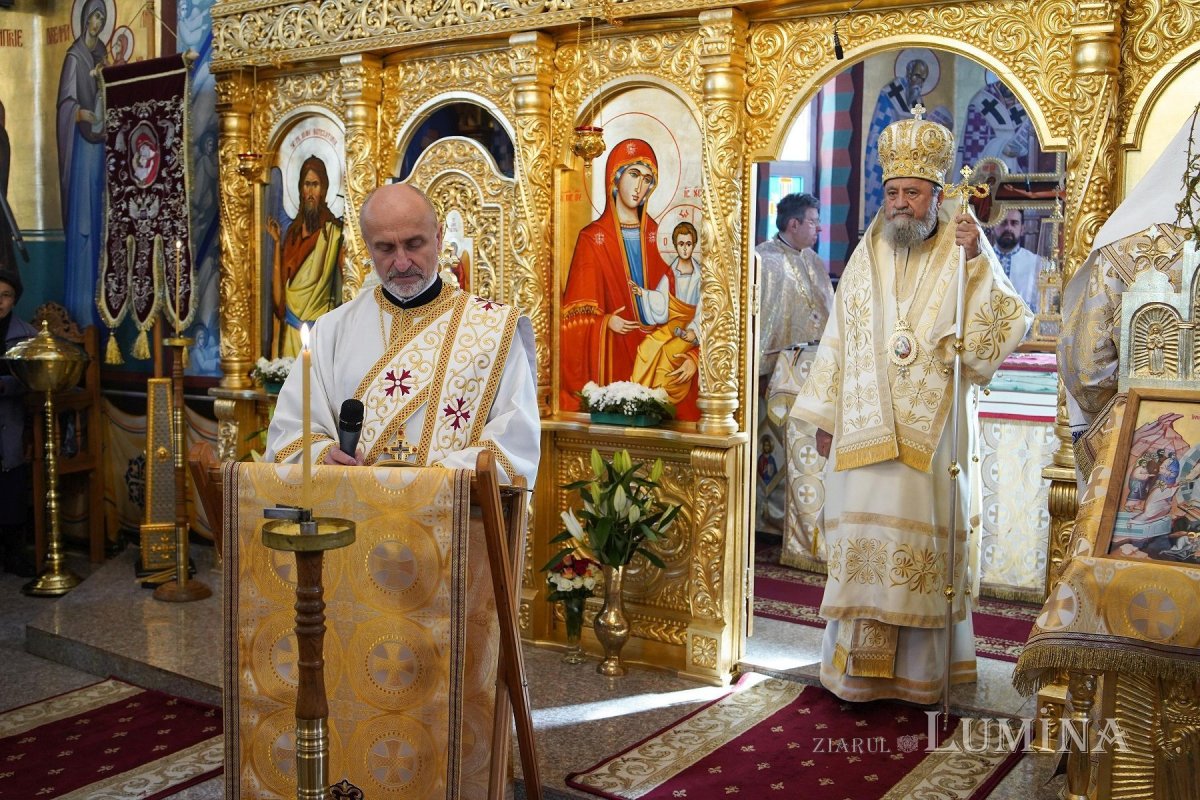 Binecuvântare în a doua zi de Paşti pentru credincioşii braşoveni 211408