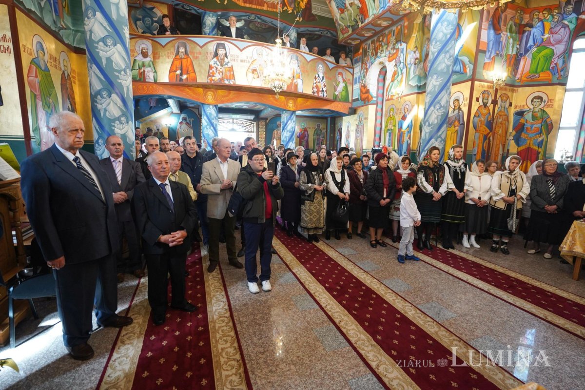 Binecuvântare în a doua zi de Paşti pentru credincioşii braşoveni 211410