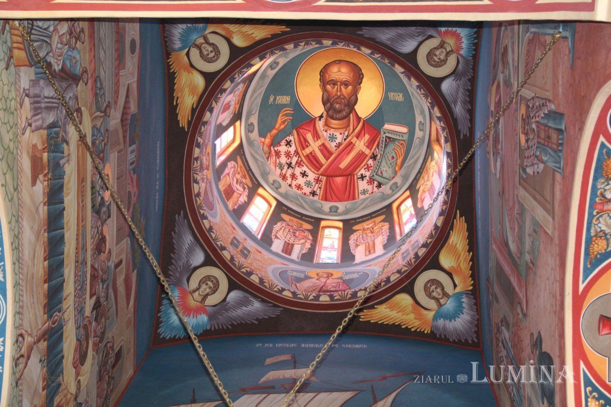 Catedrala „Învierea Domnului”, cel mai mare lăcaş din Alba şi Mureş construit după ’90 211506