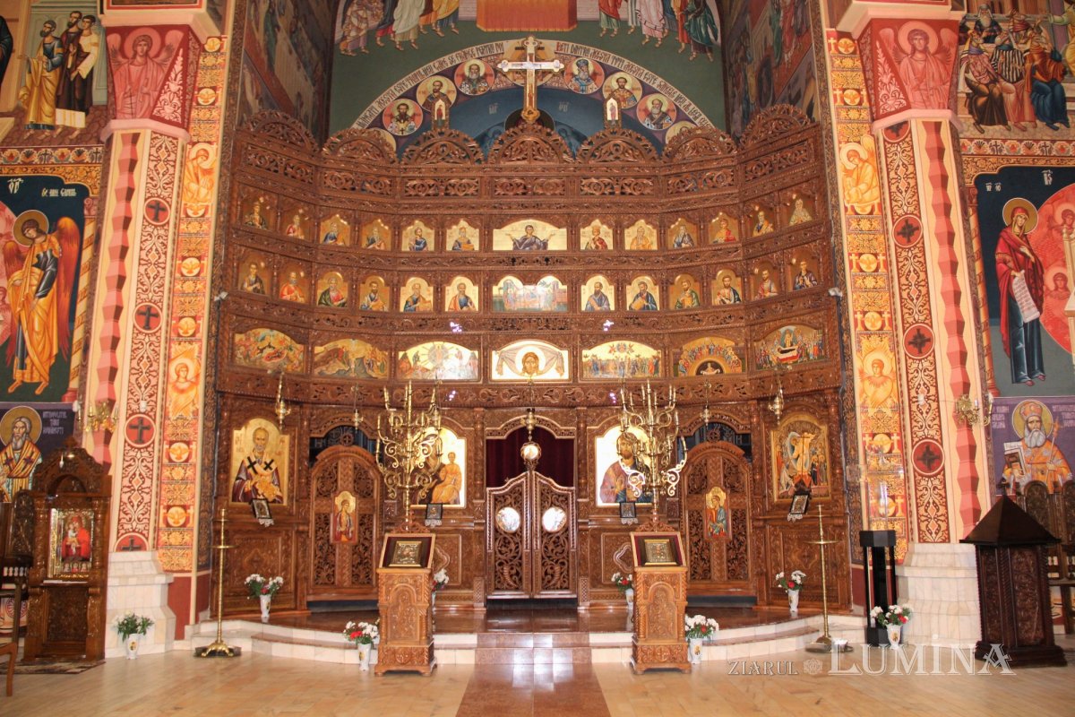 Catedrala „Învierea Domnului”, cel mai mare lăcaş din Alba şi Mureş construit după ’90 211513