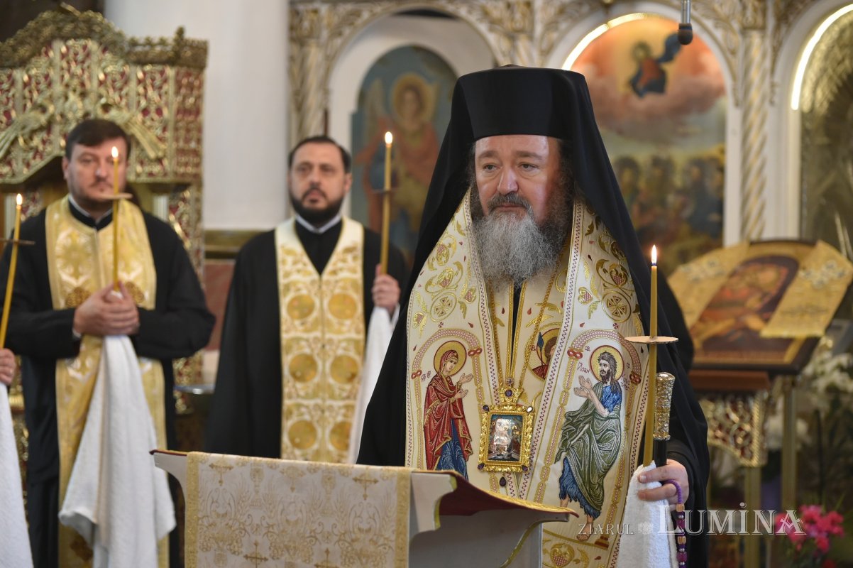 „Dumnezeu a ales plecarea sa din lumea aceasta în Săptămâna Luminată” 211646