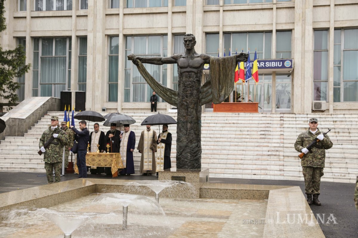 Eroii neamului, comemoraţi la Sibiu 211688