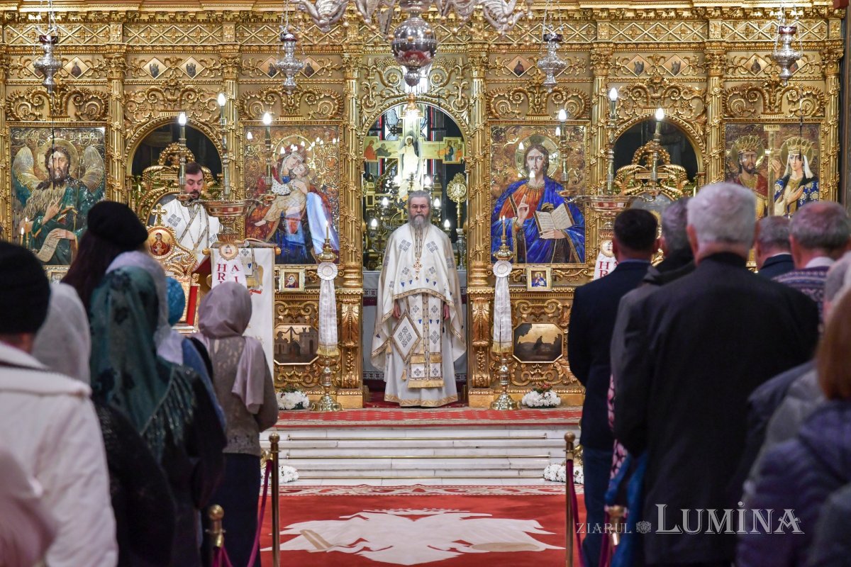 „Izvorul Tămăduirii ne aduce aminte că harul lui Dumnezeu este vindecător” 211829