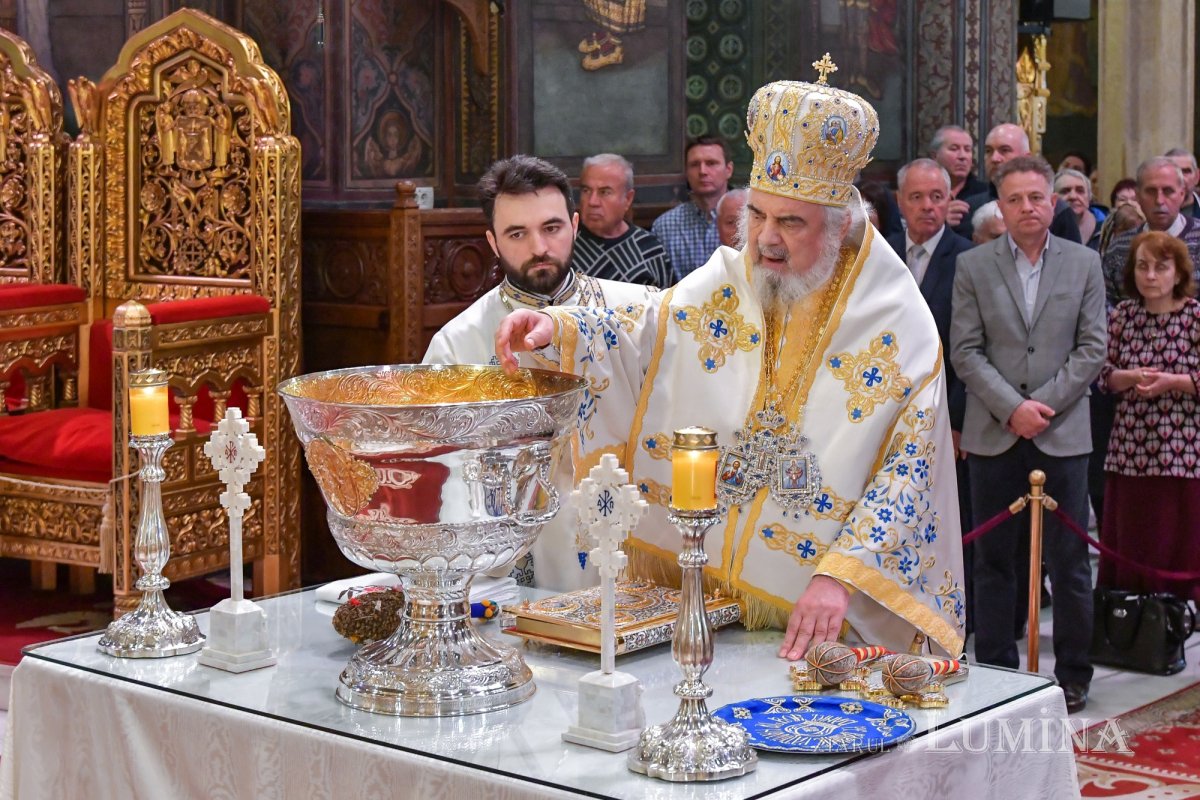 „Izvorul Tămăduirii ne aduce aminte că harul lui Dumnezeu este vindecător” 211863