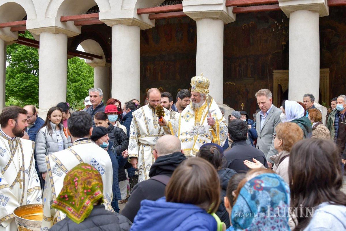 „Izvorul Tămăduirii ne aduce aminte că harul lui Dumnezeu este vindecător” 211872