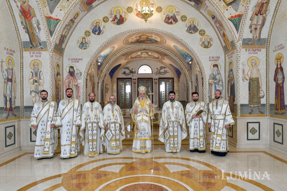 „Izvorul Tămăduirii ne aduce aminte că harul lui Dumnezeu este vindecător” 211879