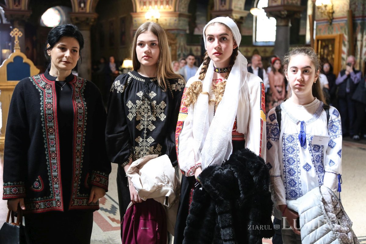 Premii pentru liceeni la Olimpiada naţională de religie de la Sibiu 212036