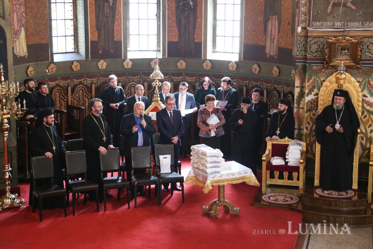 Premii pentru liceeni la Olimpiada naţională de religie de la Sibiu 212044