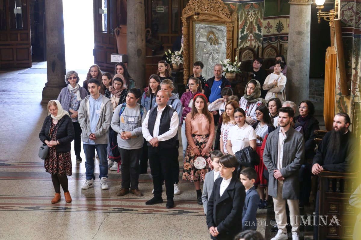 Premii pentru liceeni la Olimpiada naţională de religie de la Sibiu 212045