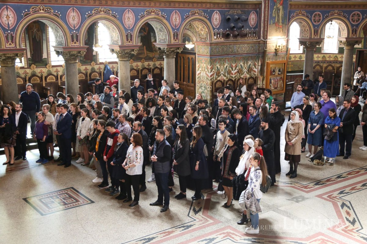 Premii pentru liceeni la Olimpiada naţională de religie de la Sibiu 212046