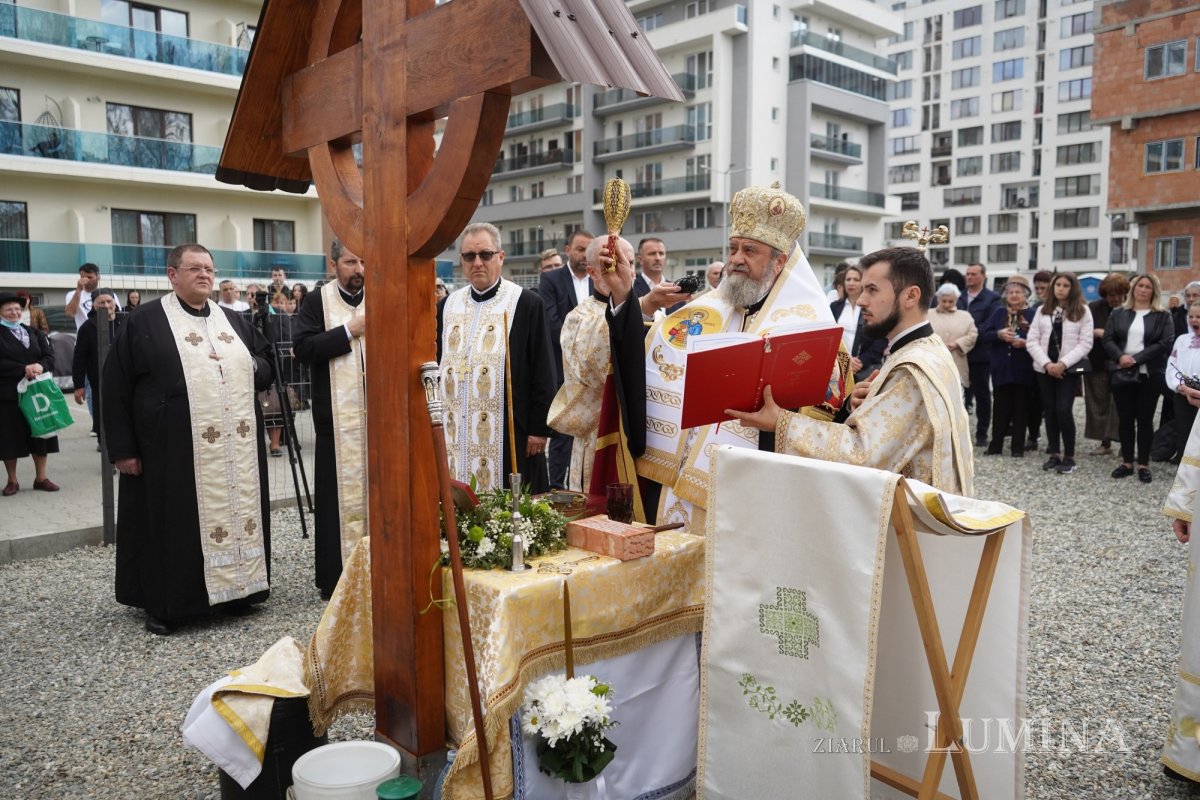 Piatră de temelie pentru o nouă biserică în Şelimbăr, judeţul Sibiu 212155
