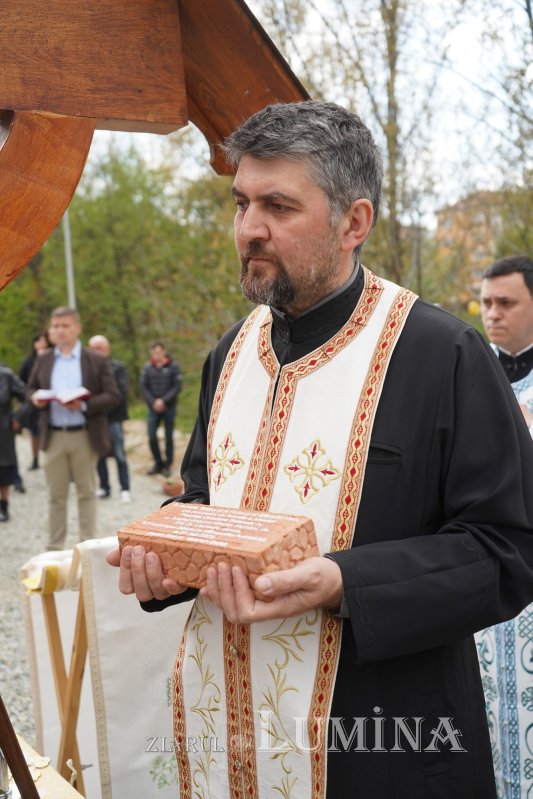 Piatră de temelie pentru o nouă biserică în Şelimbăr, judeţul Sibiu 212157