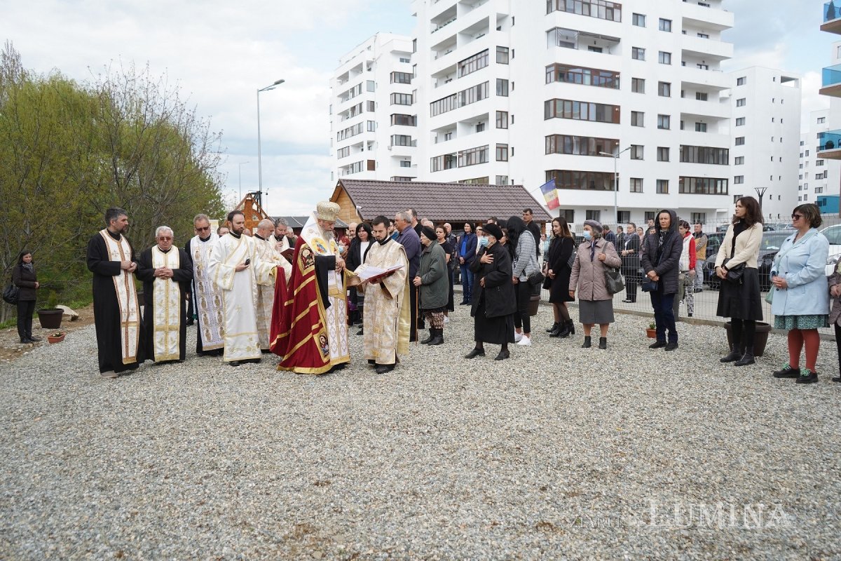 Piatră de temelie pentru o nouă biserică în Şelimbăr, judeţul Sibiu 212162
