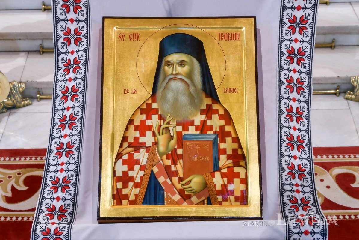 Acatistul Sfântului Cuvios Irodion de la Lainici (3 Mai) 212172