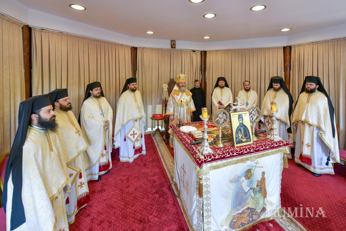 Evlavie și fidelitate față de Noul Mucenic Efrem în Capitală 212459