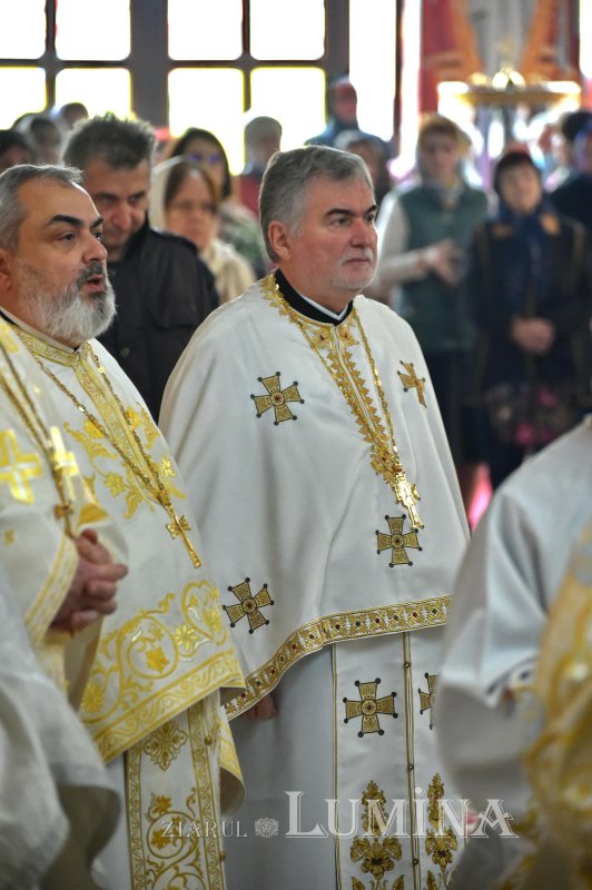 Hirotonie întru preot la Parohia Parc Rahova 1 din Capitală 212481