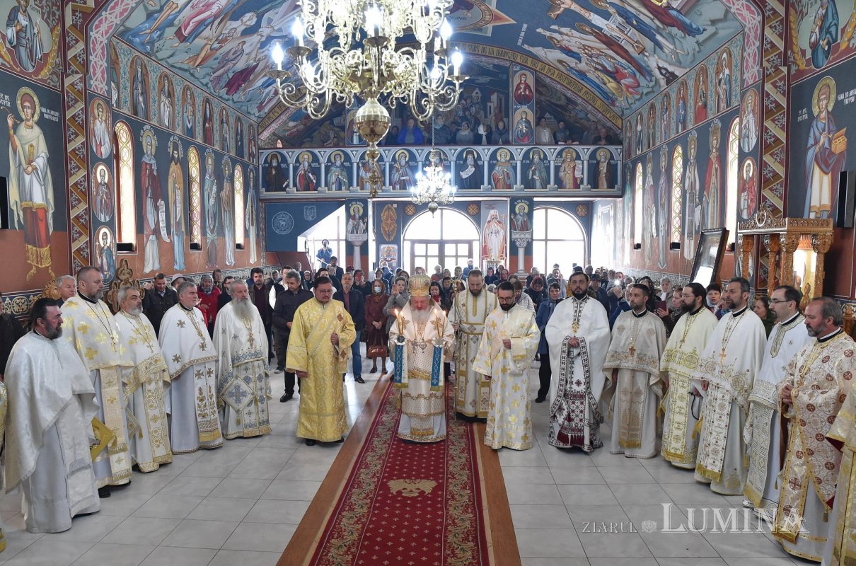 Hirotonie întru preot la Parohia Parc Rahova 1 din Capitală 212491