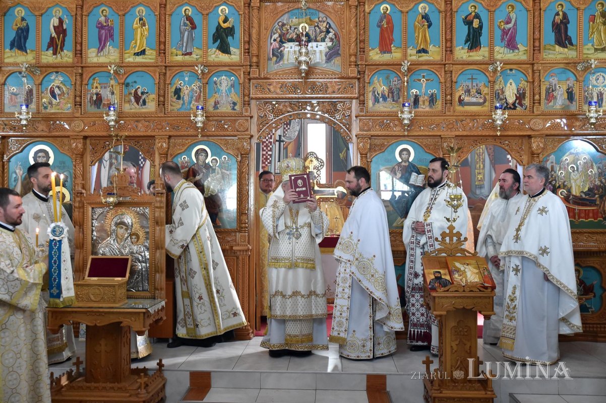 Hirotonie întru preot la Parohia Parc Rahova 1 din Capitală 212513