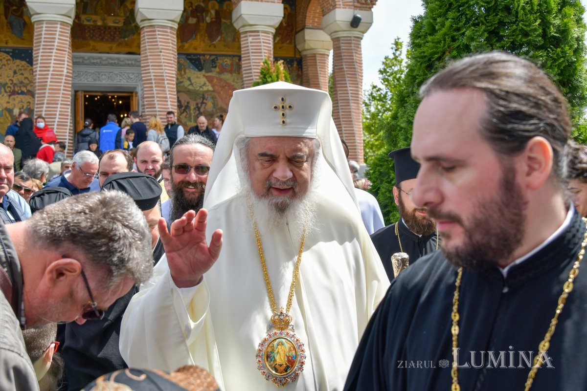 „Femeile mironosițe, dascăli ai evlaviei creștine” 212913