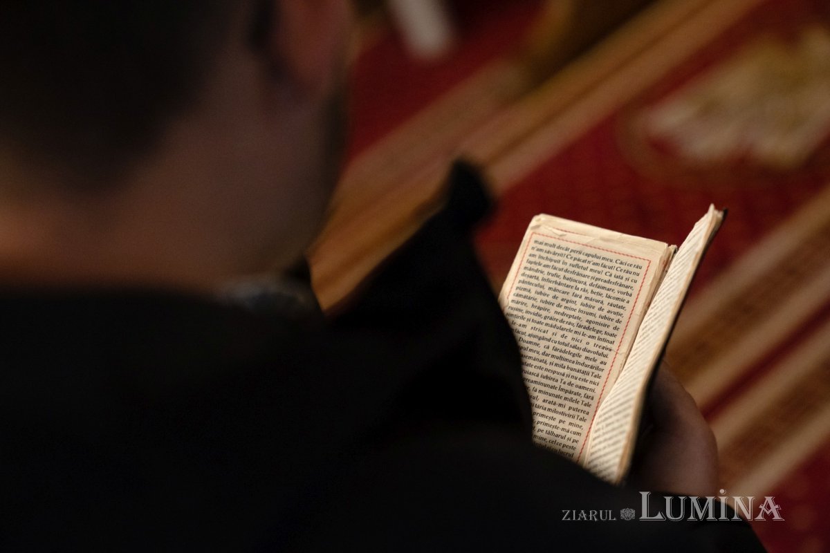 Sărbătoare la Biserica „Sfântul Nicolae”-Dintr-o zi din Bucureşti 213055