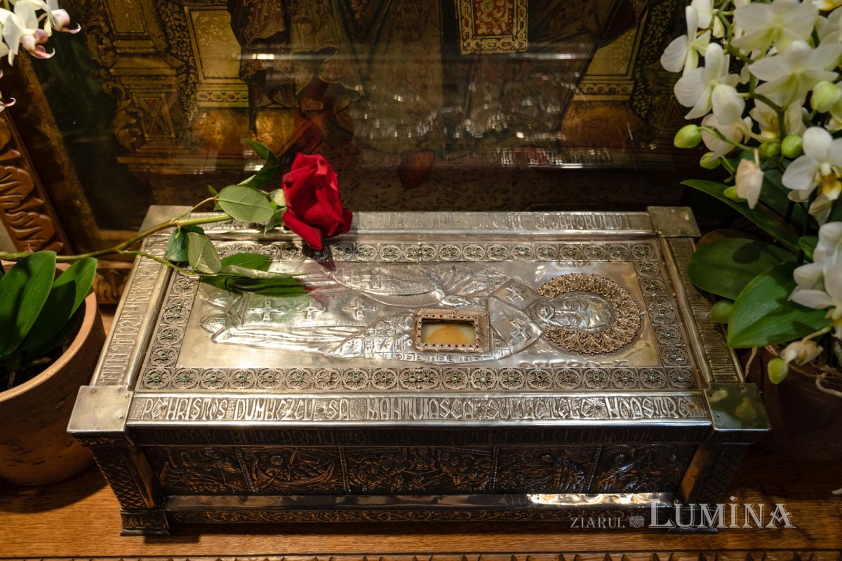 Sărbătoare la Biserica „Sfântul Nicolae”-Dintr-o zi din Bucureşti 213076