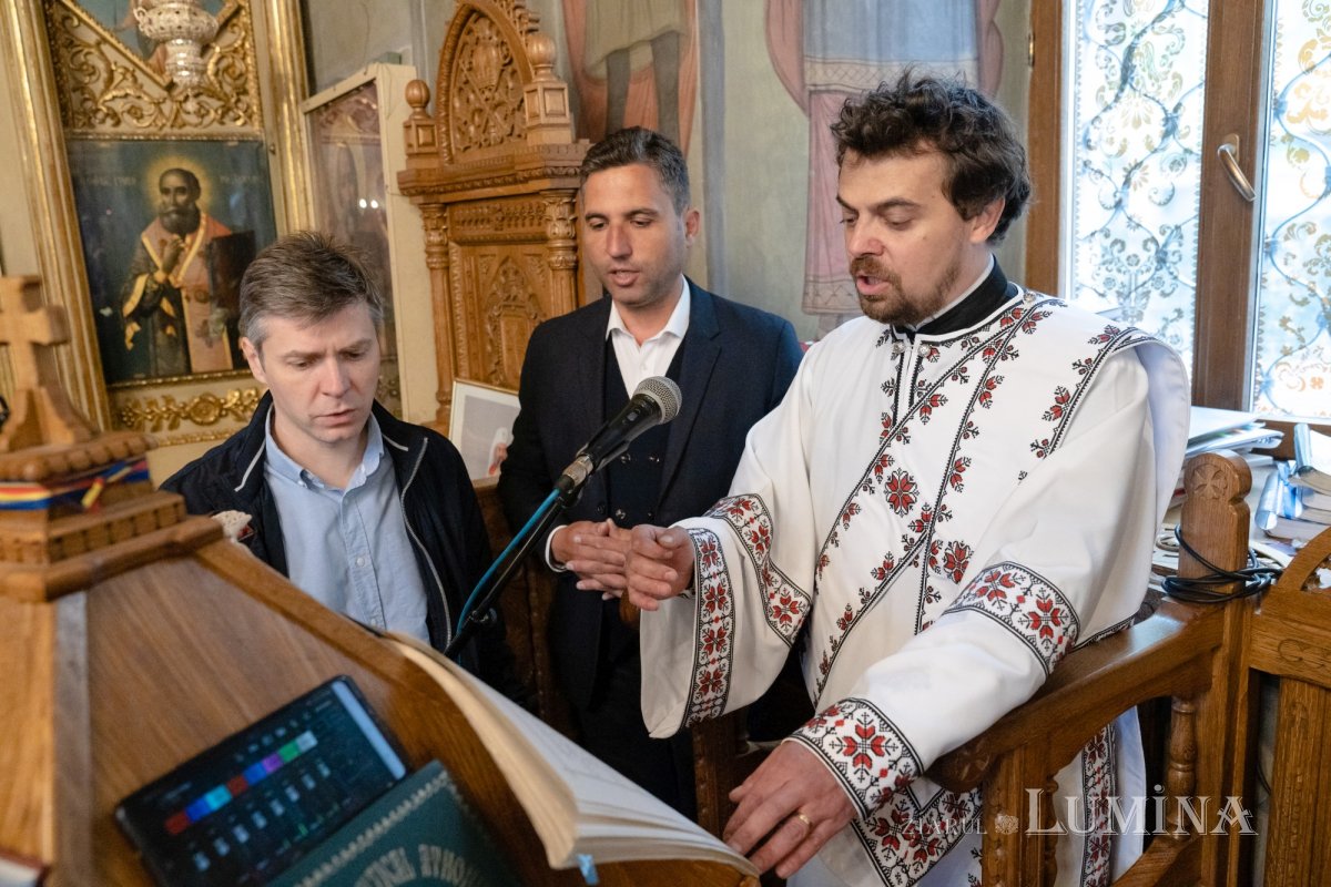 Sărbătoare la Biserica „Sfântul Nicolae”-Dintr-o zi din Bucureşti 213091