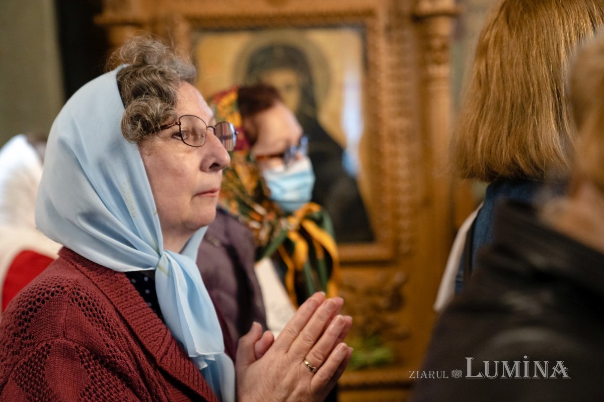 Sărbătoare la Biserica „Sfântul Nicolae”-Dintr-o zi din Bucureşti 213092