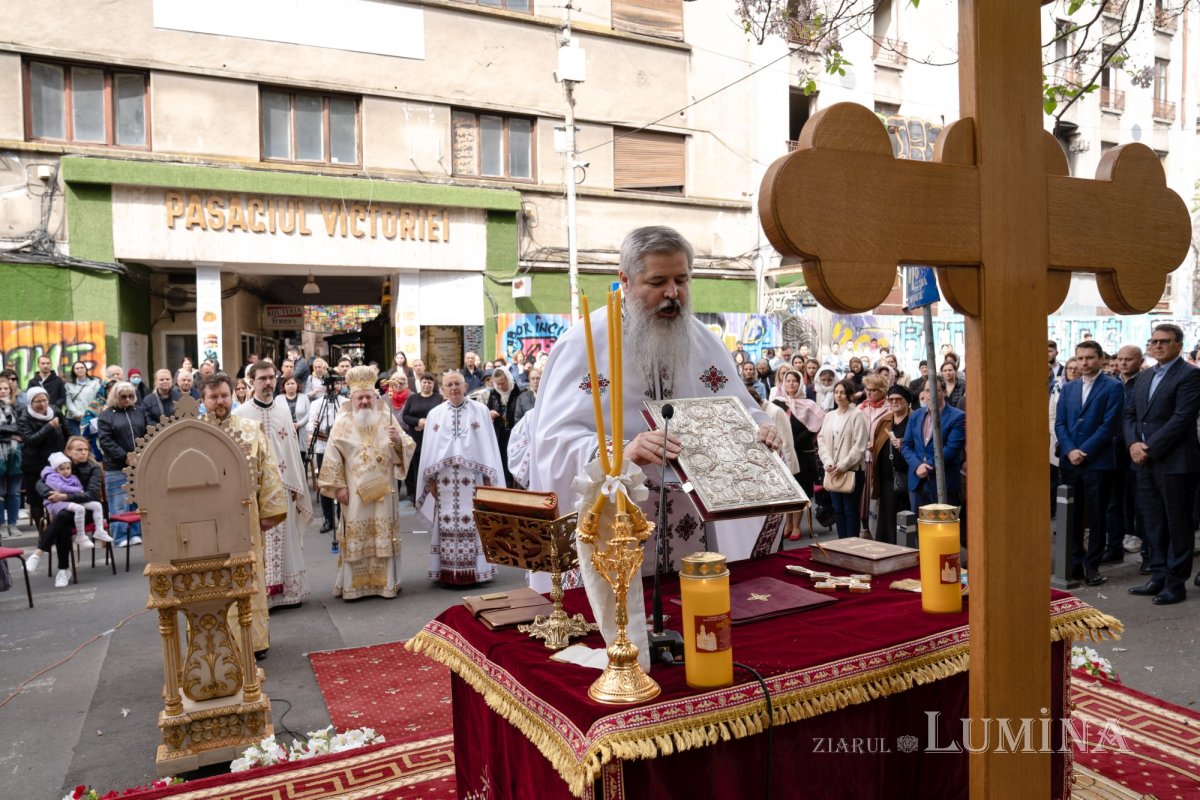 Sărbătoare la Biserica „Sfântul Nicolae”-Dintr-o zi din Bucureşti 213096