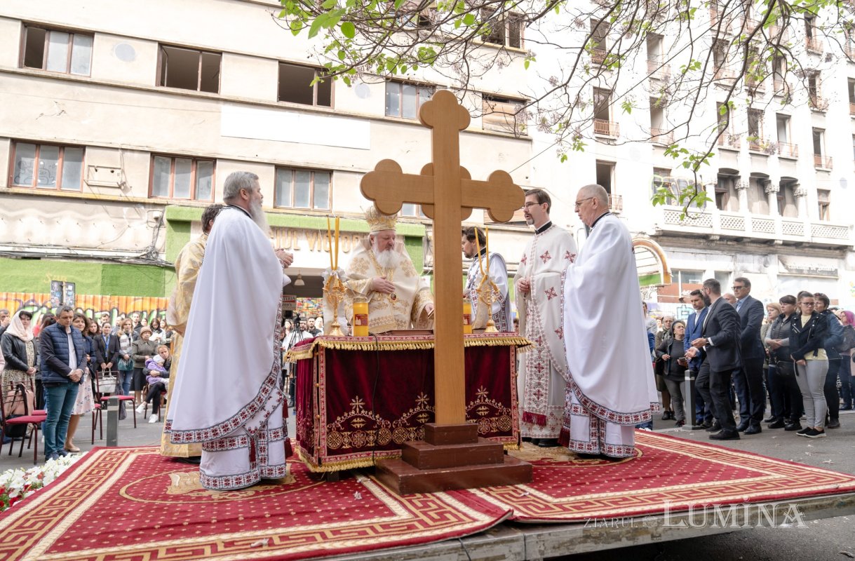 Sărbătoare la Biserica „Sfântul Nicolae”-Dintr-o zi din Bucureşti 213112