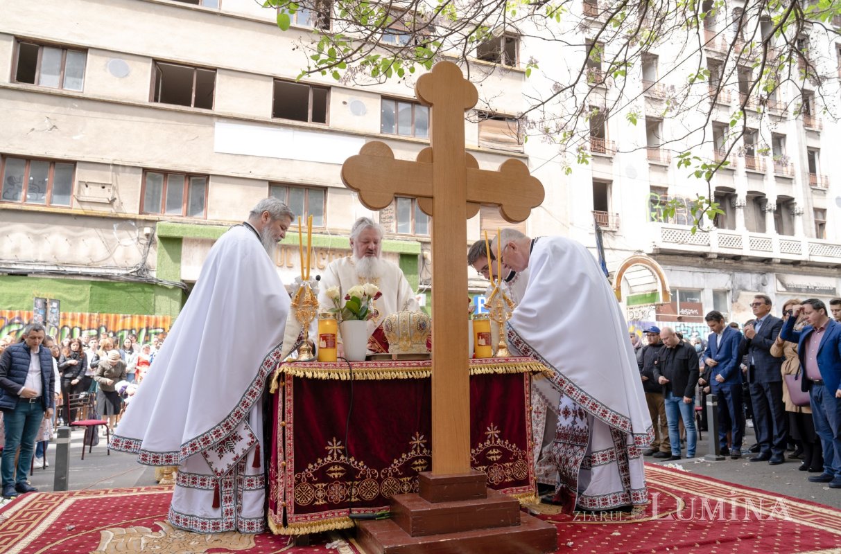 Sărbătoare la Biserica „Sfântul Nicolae”-Dintr-o zi din Bucureşti 213139