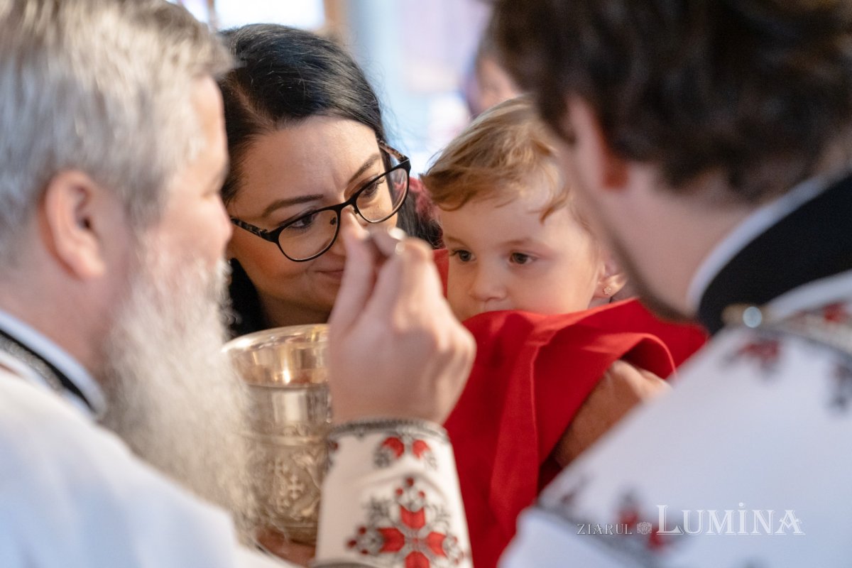 Sărbătoare la Biserica „Sfântul Nicolae”-Dintr-o zi din Bucureşti 213147