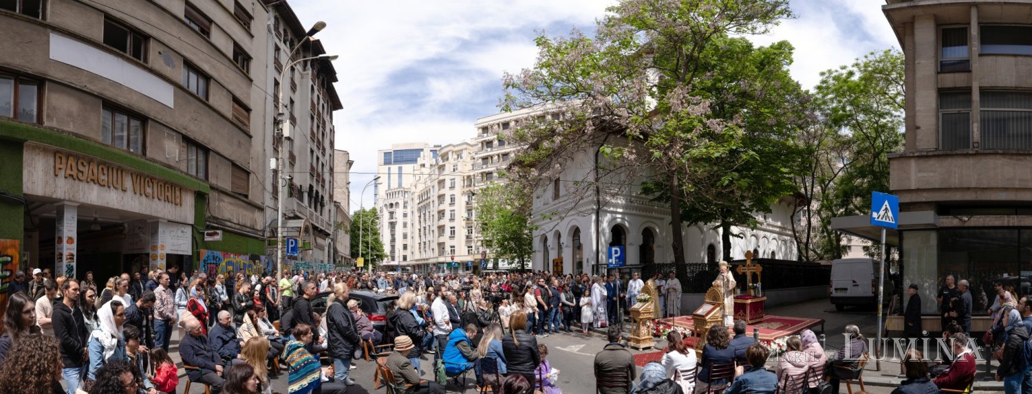 Sărbătoare la Biserica „Sfântul Nicolae”-Dintr-o zi din Bucureşti 213159