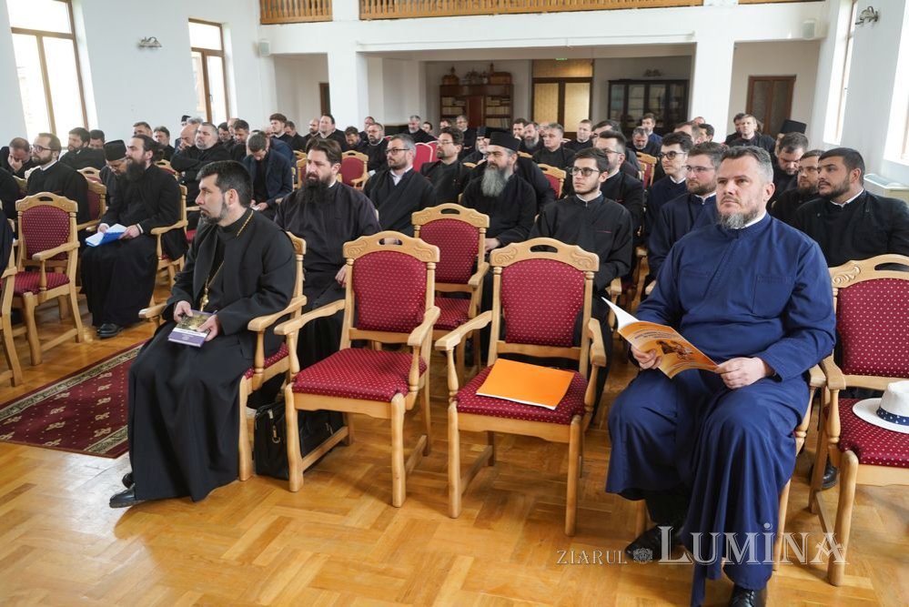 Au început conferinţele preoţeşti de primăvară în Arhiepiscopia Sibiului 213300