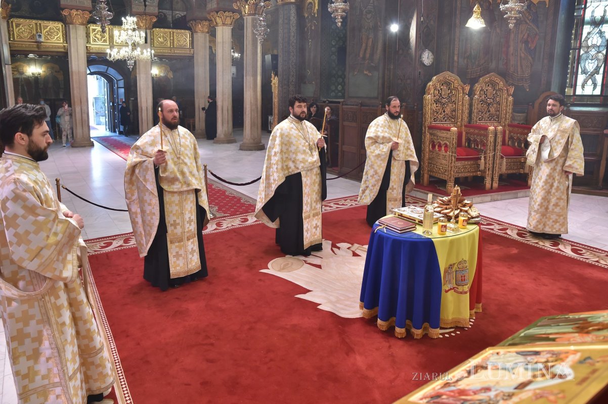 Regii României au fost pomeniți la Catedrala Patriarhală 213353