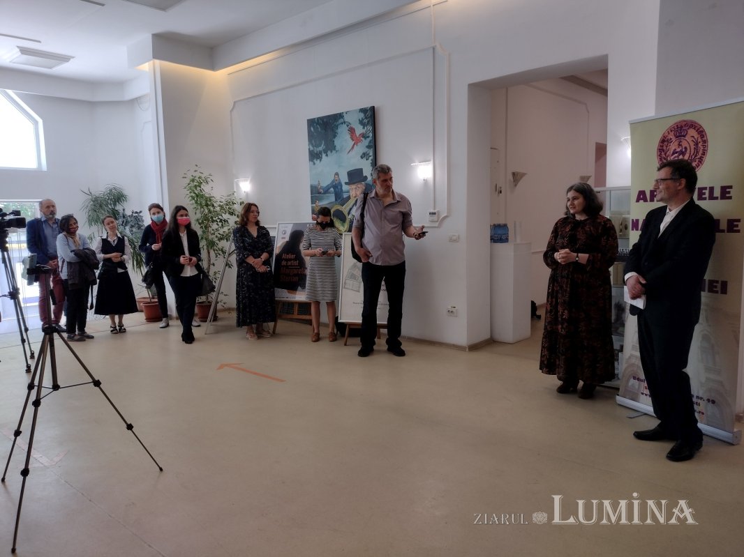 Expoziție de carte veche la Muzeul Național al Literaturii Române 213721