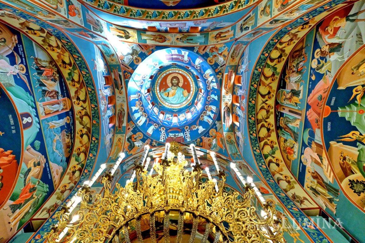 Fotografii artistice ale Publicațiilor Lumina 213676