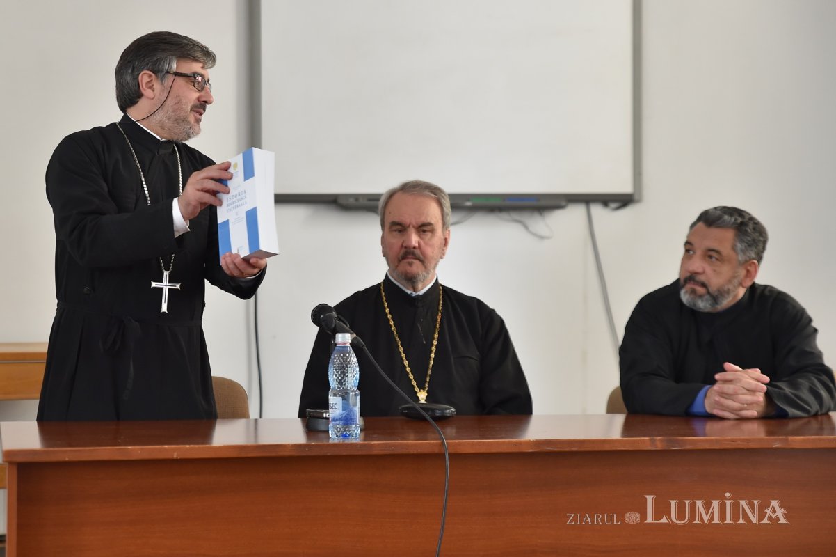 Lansare de carte la Facultatea de Teologie Ortodoxă din Bucureşti 214124