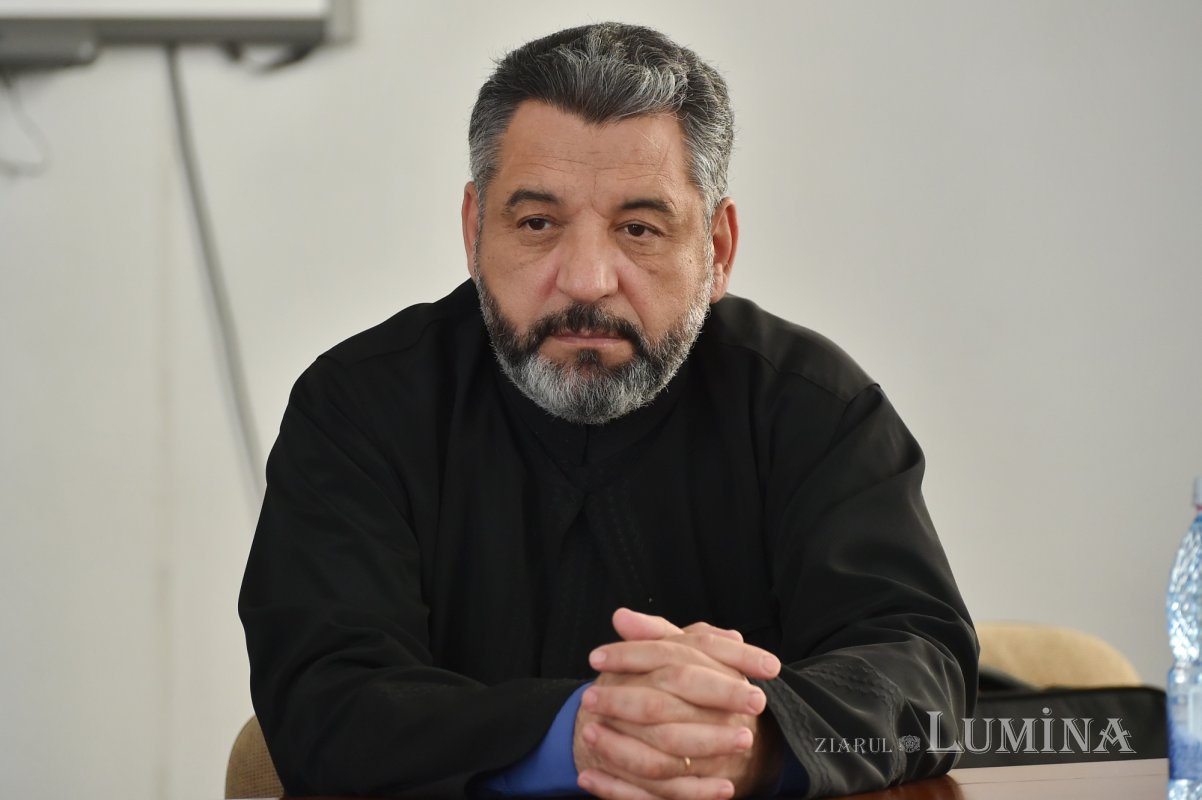 Lansare de carte la Facultatea de Teologie Ortodoxă din Bucureşti 214128