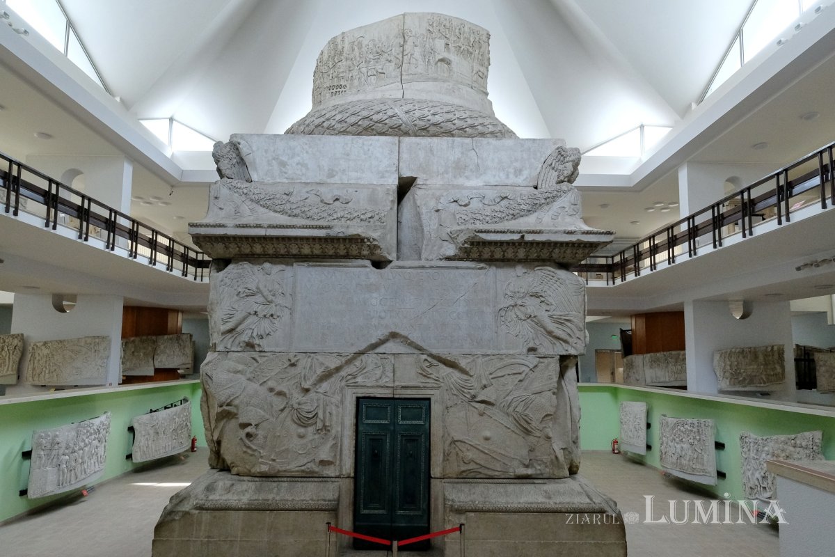 Istoria la ea acasă 214154