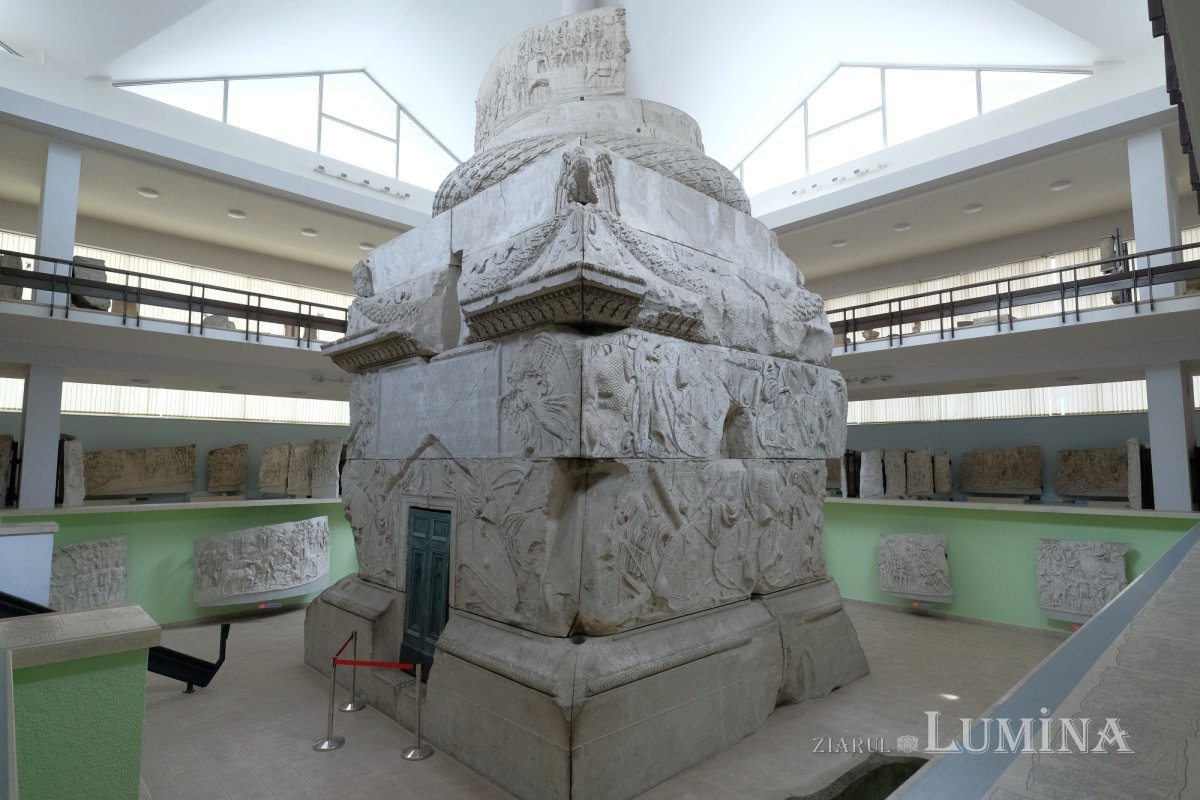 Istoria la ea acasă 214155