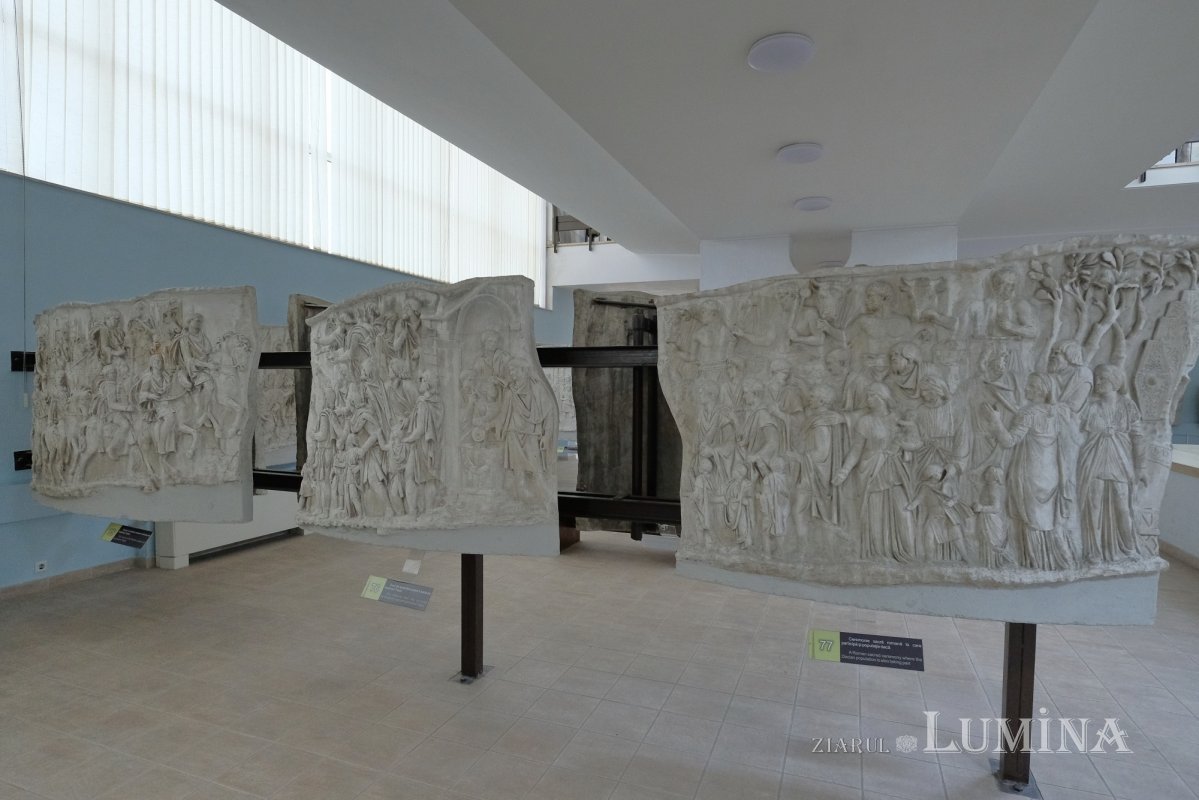 Istoria la ea acasă 214158