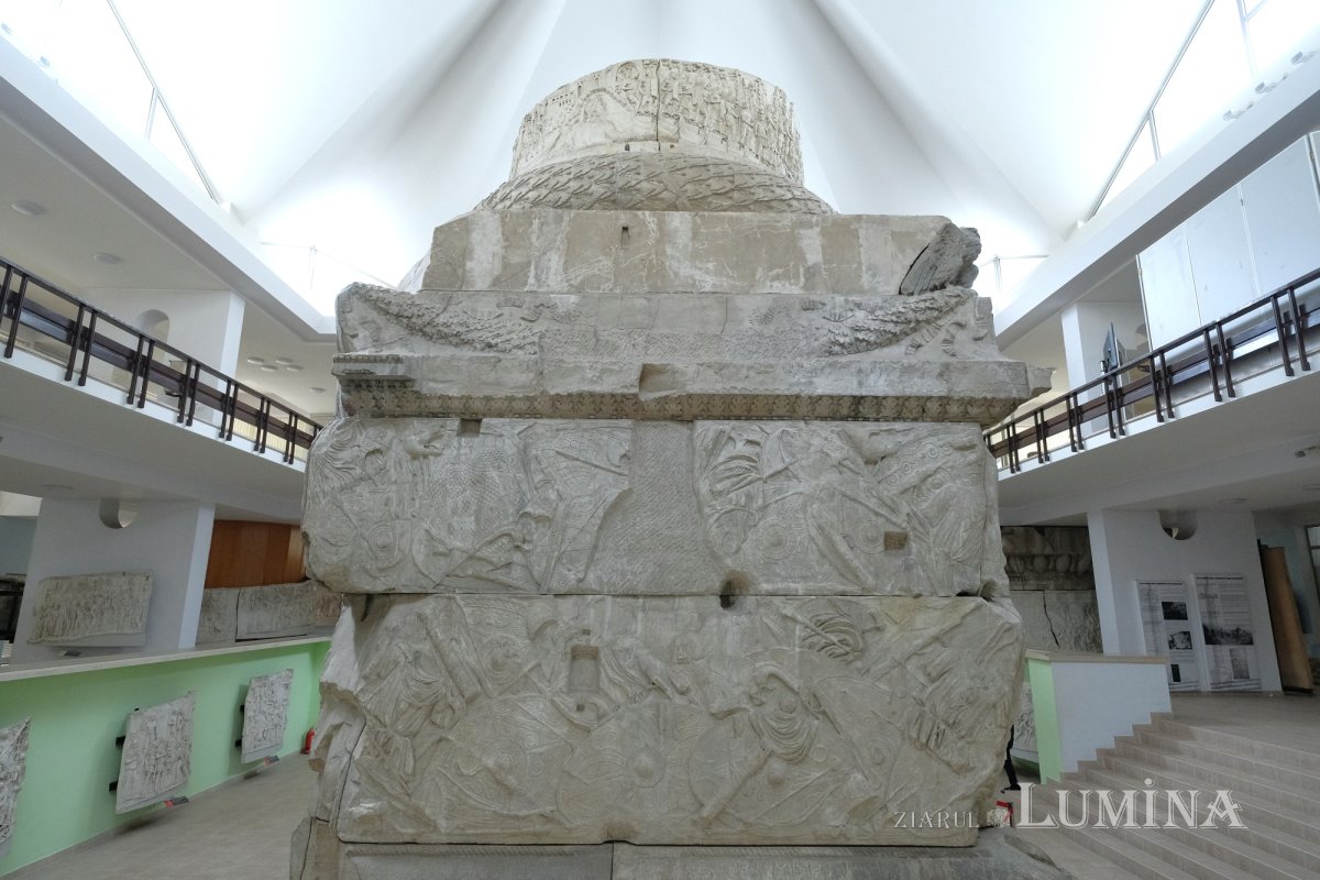 Istoria la ea acasă 214162