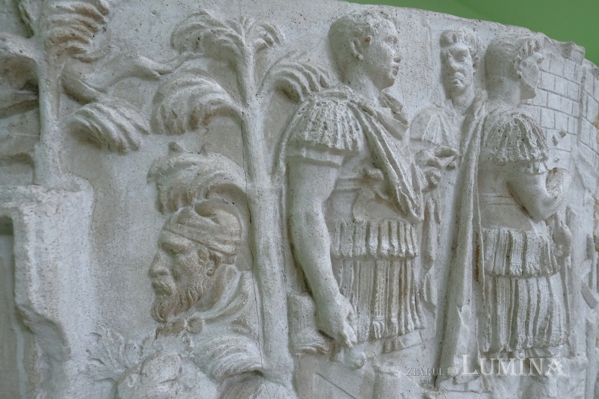 Istoria la ea acasă 214166