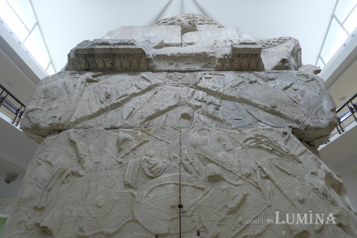 Istoria la ea acasă 214171