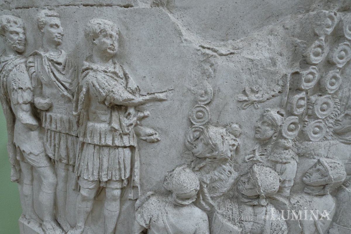 Istoria la ea acasă 214173