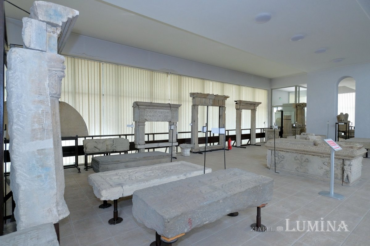 Istoria la ea acasă 214183