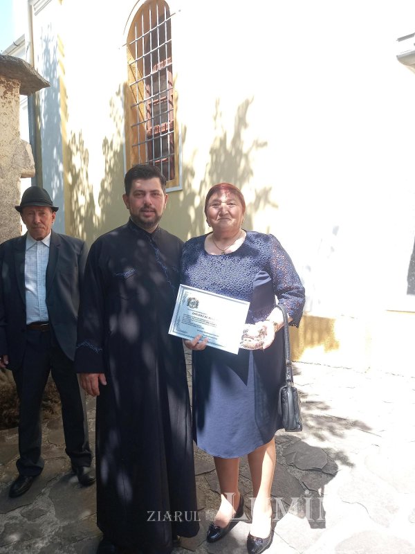 Recunoştinţă pentru familiile din Boița, judeţul Sibiu, cu peste 50 de ani de căsnicie 214307