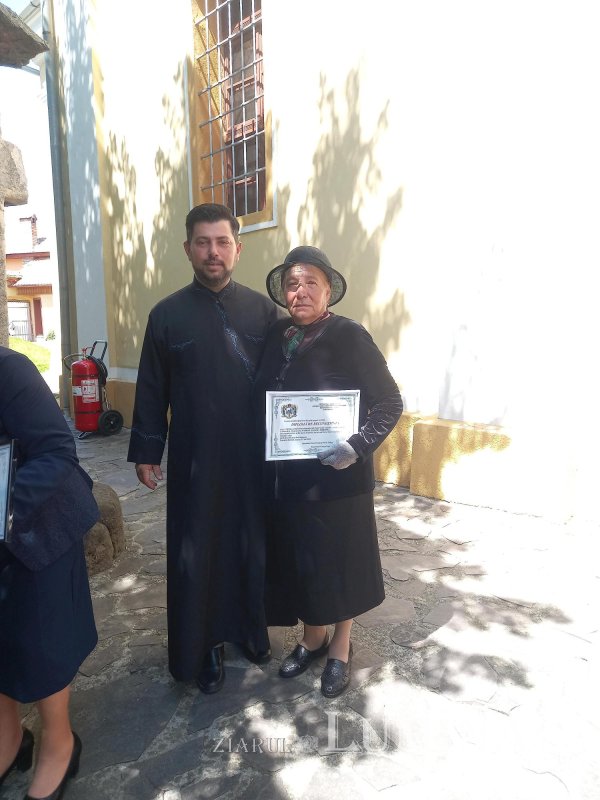 Recunoştinţă pentru familiile din Boița, judeţul Sibiu, cu peste 50 de ani de căsnicie 214309