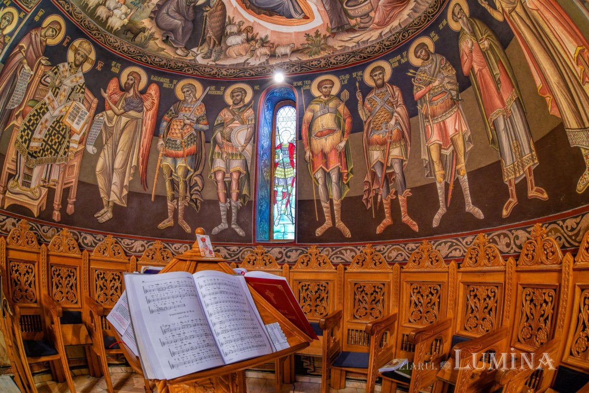 Fotografii artistice ale Publicațiilor Lumina 214370