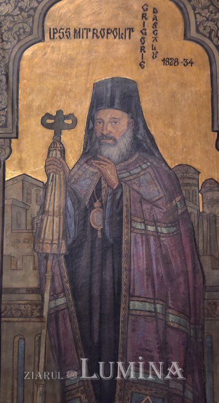 Hramul istoric al Catedralei Patriarhale, jertfă de laudă adusă sfinţilor 214353
